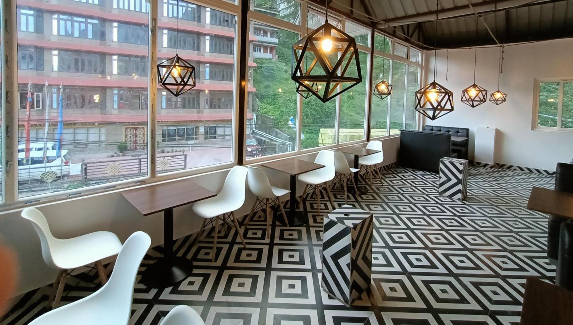 Hotel Karma Kastle Gangtok Ngoại thất bức ảnh