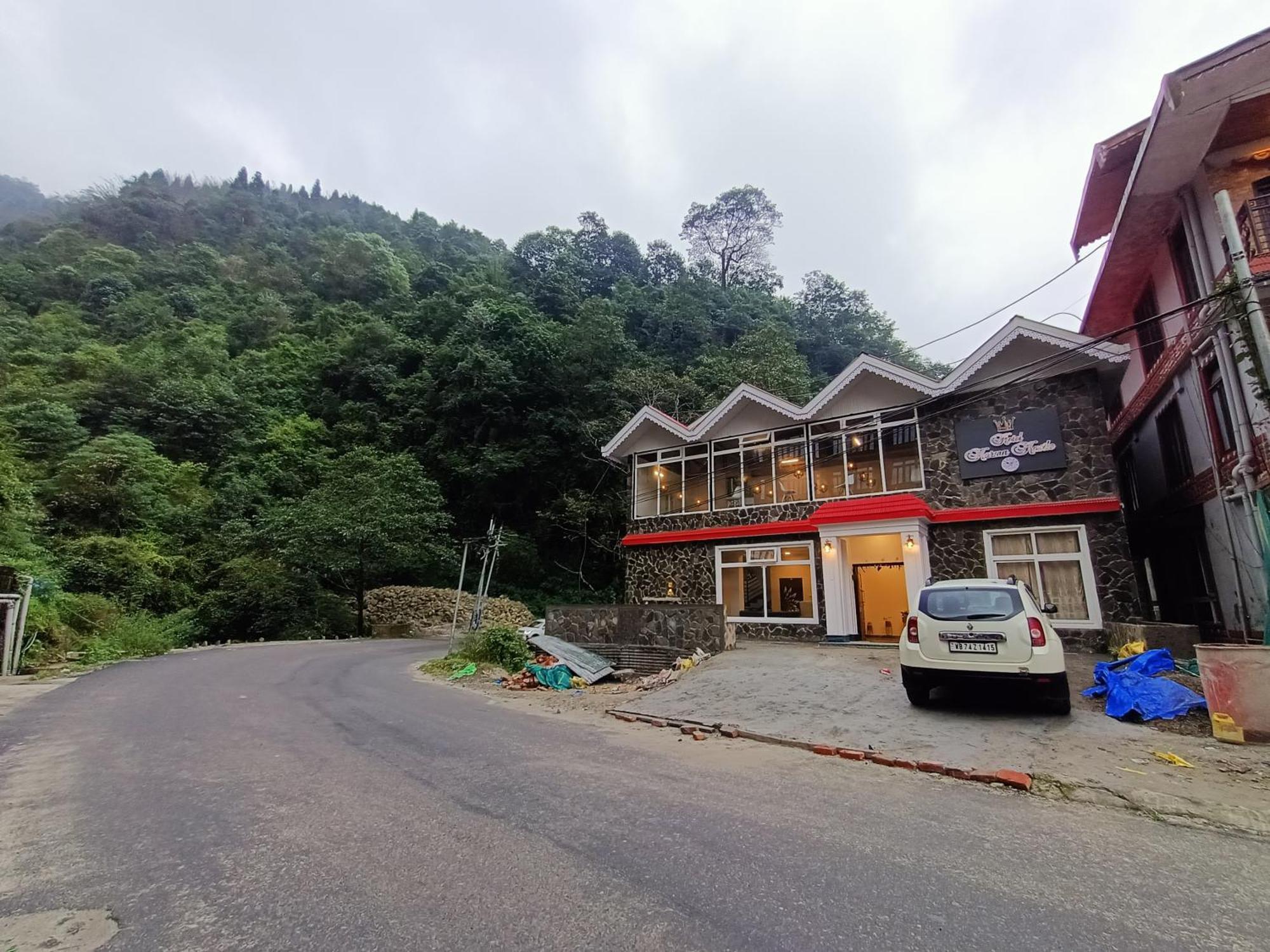 Hotel Karma Kastle Gangtok Ngoại thất bức ảnh